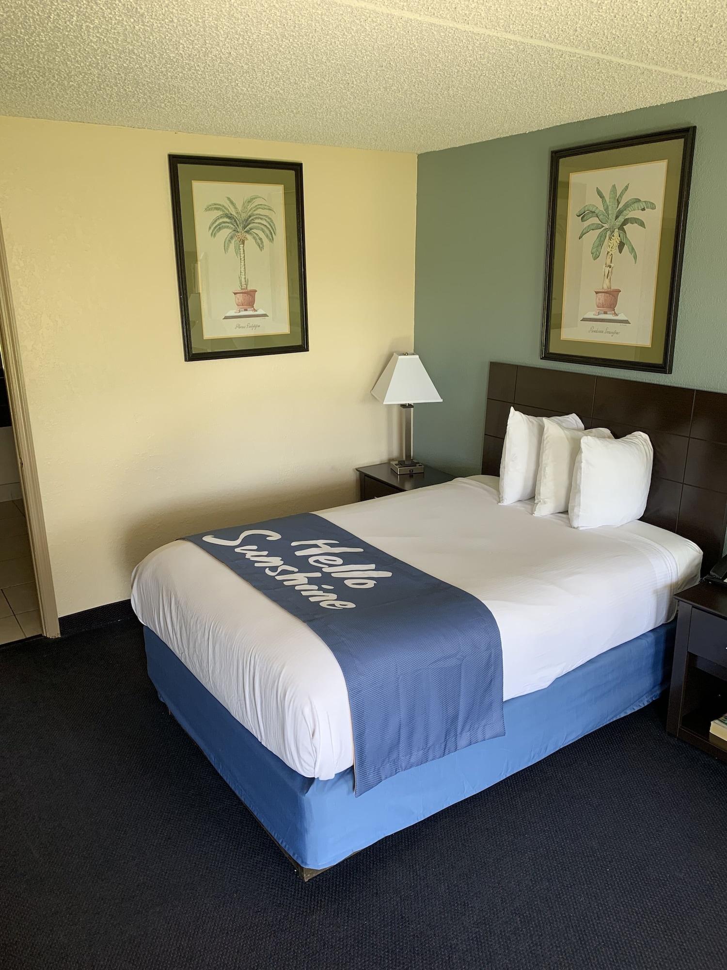 Williamsburg Days Inn By Wyndham Orlando Airport Florida Mall מראה חיצוני תמונה