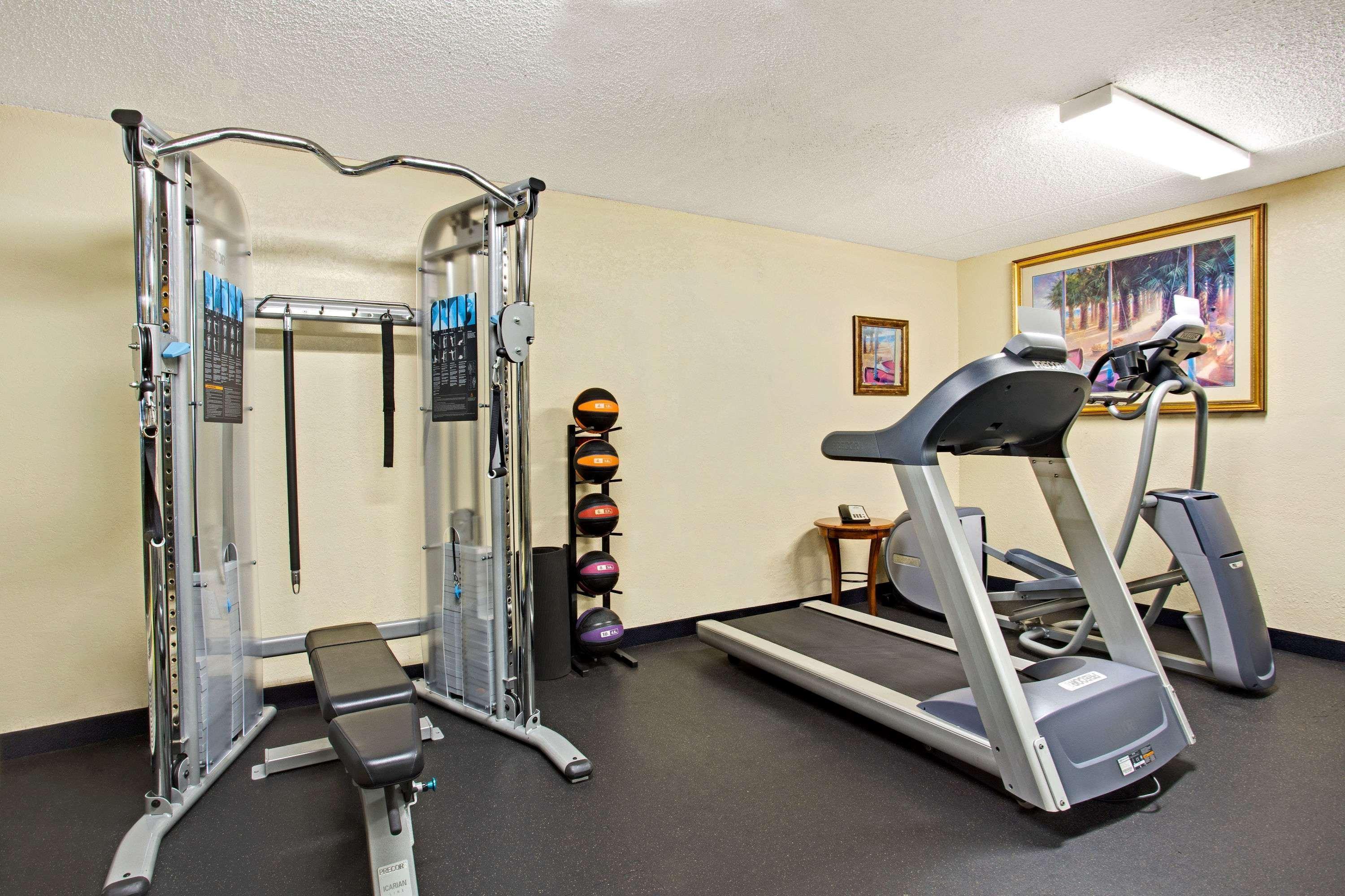 Williamsburg Days Inn By Wyndham Orlando Airport Florida Mall מראה חיצוני תמונה