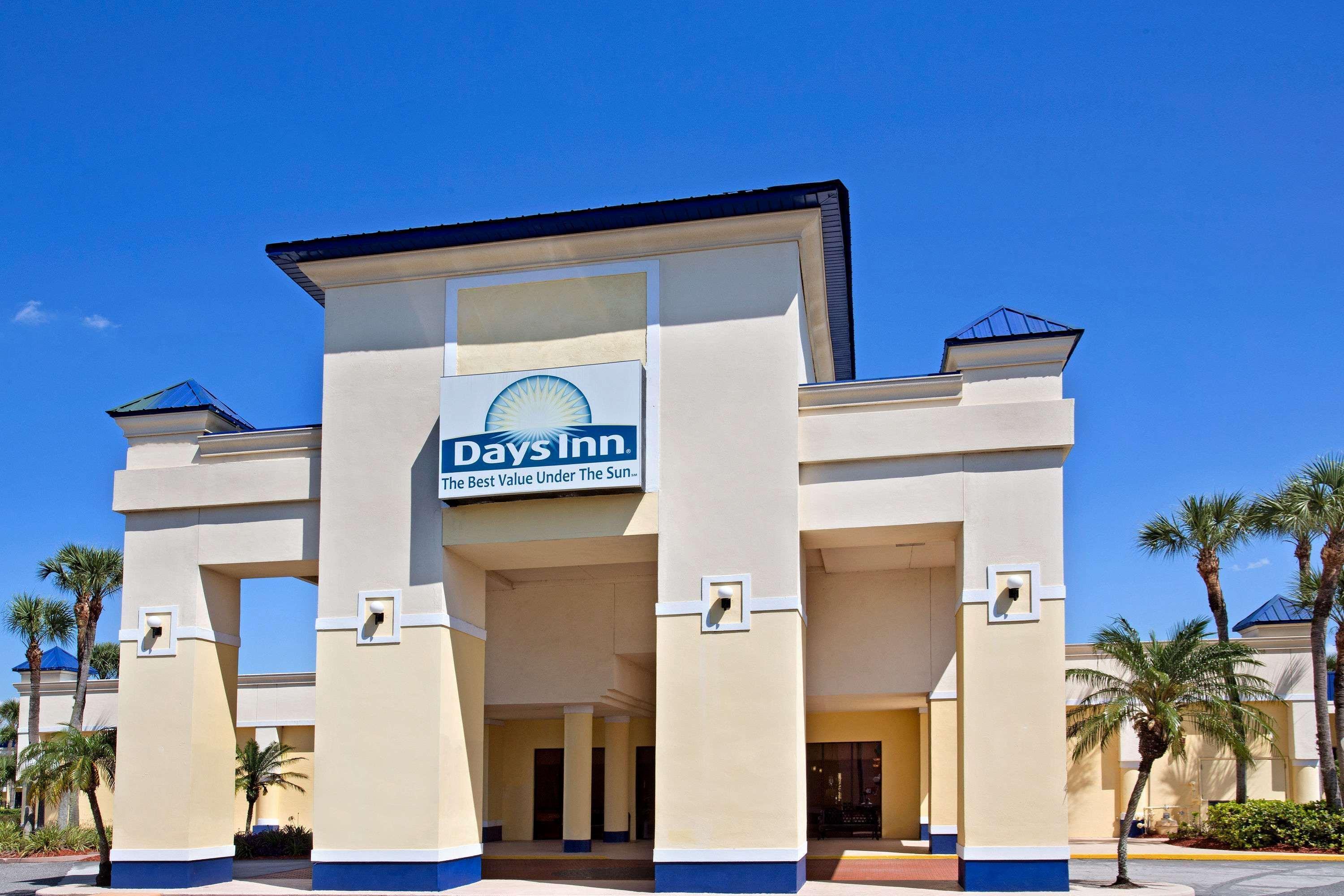 Williamsburg Days Inn By Wyndham Orlando Airport Florida Mall מראה חיצוני תמונה